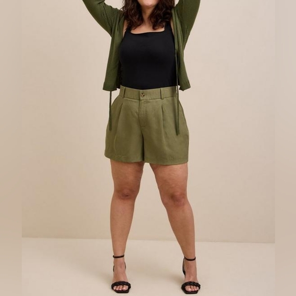 Torrid Studio Linen Short - Picture 2 of 7